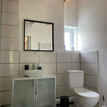 Le Chêne: Petit Cosy Proche De Mulhouse